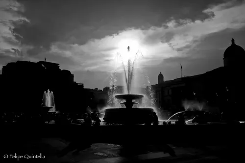A fountain in the Trafalgar Square, in London